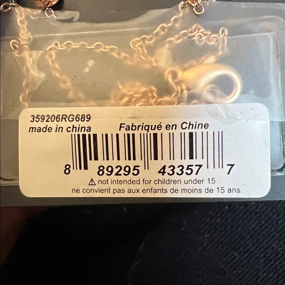 New Coach Open Circle Necklace and Tea Rose Stud Earrings - Picture 3 of 3